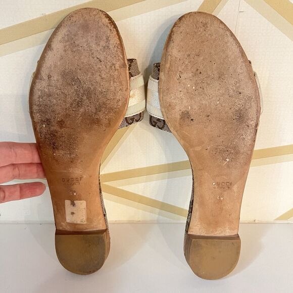 Gucci Brown Interlocking GG Supreme Canvas with Ribbon Slides Flats Size 36 - Picture 12 of 13